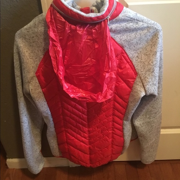 New Xersion Jacket 🍀 - Picture 4 of 7